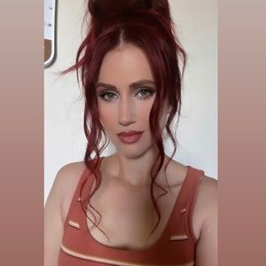 Meet your Posher, Natalie